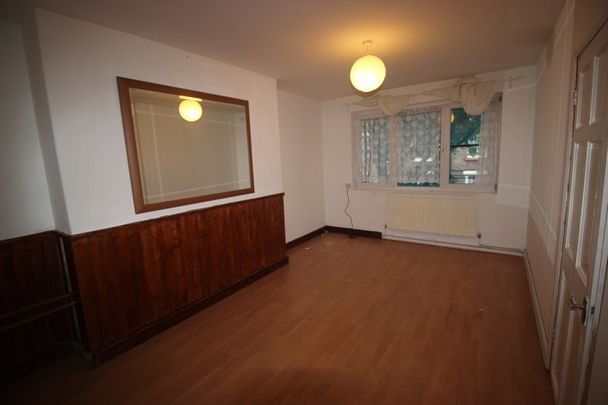 1 Bed Flat, Tillett Way, E2 - Photo 1