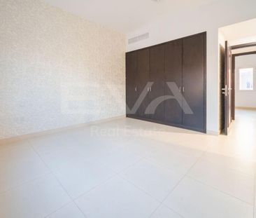 2 BR + Maids l Tenanted l Close To Amenities - Photo 3