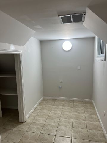 For Lease - 10 Pine Bough Manor Unit# Basement, Richmond Hill, Ontario - Photo 3