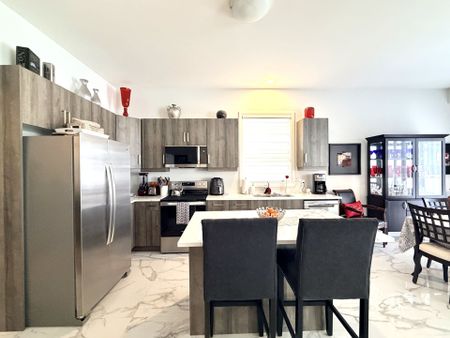 For Lease - 7356 MAJESTIC Trail Unit# UPPER, Niagara Falls, Ontario - Photo 3