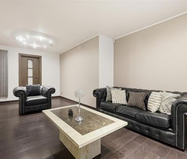 4 bedroom detached house to rent - Photo 3