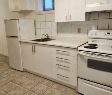 For Lease - 2977 Lawrence Avenue Unit# Lower 2L, Toronto, Ontario - Photo 2