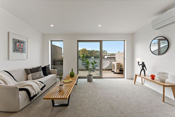 Right in the heart of Remuera. - Photo 1