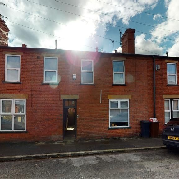 3 bedroom terraced house to rent - Photo 1