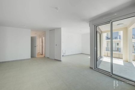 Rental Apartment Bordeaux Saint-Jean - Photo 2