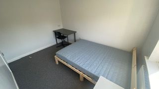 Room 5, Walsall Street, Coventry - Photo 1