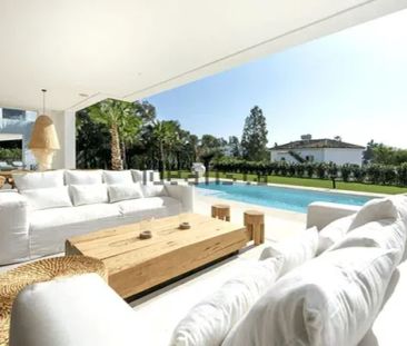 Alquiler de casa o chalet independiente en Calle Guaro - Photo 3