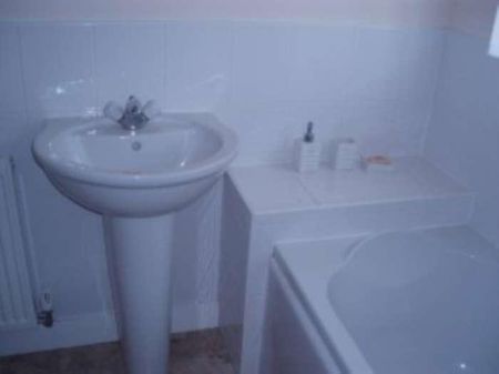 Badger Avenue, Crewe, CW1 - Photo 3