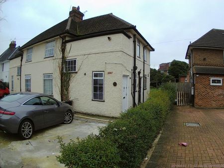 1 bedroom maisonette to rent - Photo 2