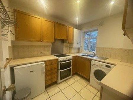 1 bedroom flat to rent - Photo 4