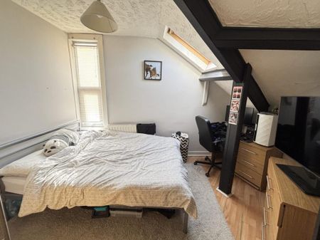 3a Hyde Park Road, Leeds, LS6 1PY - Photo 3