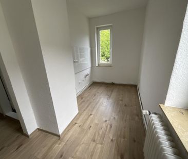 Modernisierte 3 ZKB–Wohnung in Fedderwardergroden zu vermieten! - Photo 3