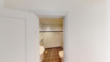 Moderniseret 3-værelses lejlighed med altan - Foto 4