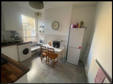 Room in a Shared Flat, Stephendale Road, SW6 - Photo 3