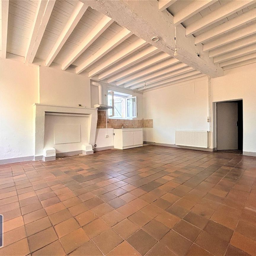 Location Appartement 4 pièces 103m² ST QUENTIN DE BARON 33750 - Photo 1