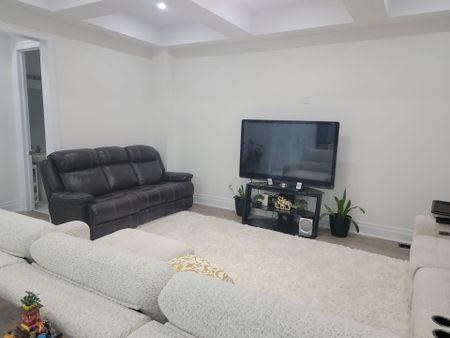 For Lease - 3253 Dove Drive, Oakville, Ontario - Photo 5