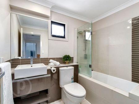 3/58 Lothian Street, Annerley QLD 4103 - Townhouse For Rent | Domain - Photo 4