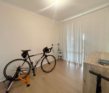 4 x 1 HOME WITH LARGE SHED AND SOLAR! - Photo 4