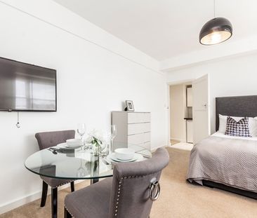 Hill Street, Mayfair, W1J 5LY, London - Photo 5