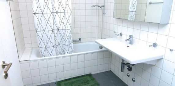 Möbliertes Zimmer zentral - Photo 2