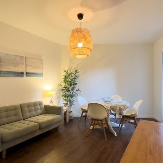 barcelona, Catalonia 08025 - Foto 1