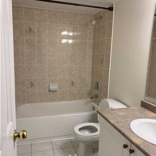 For Lease - 108 Louisbourg Way, Markham, Ontario - Photo 1