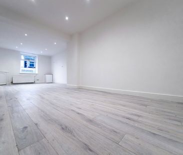 Room in a Shared House, Capstone Road, BR1 - Photo 2