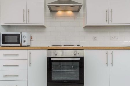 Guildhall Walk, Portsmouth - Photo 4