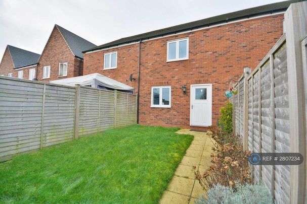 2 bedroom terraced house to rent - Photo 1