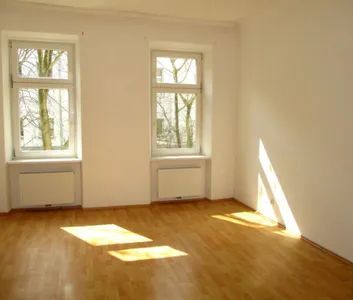 Echte 5-er-WG mit zusätzlichem Gemeinschaftsraum und extra Küche - Foto 3