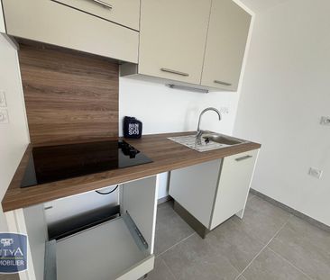 Location Appartement 2 pièces 52m² ARLES 13200 - Photo 2