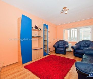 De inchiriat apartament cu 2 camere, Piata Centrala, 370 euro - Photo 3