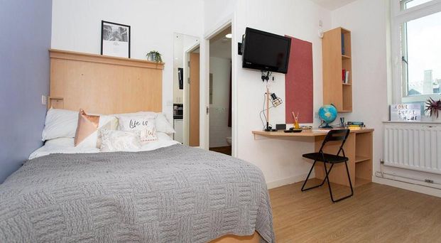 Studio to rent - Photo 1