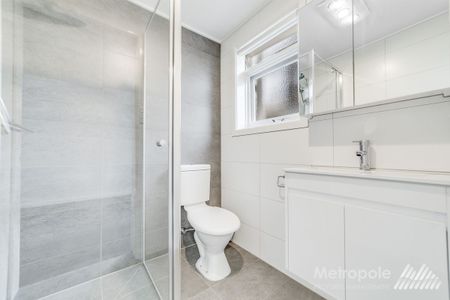 4/39 Osborne Avenue, GLEN IRIS, VIC - Photo 2