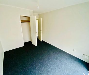 PAPAKURA, 3 BEDROOMS - Photo 1