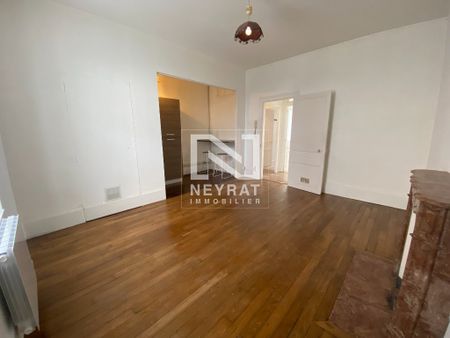 Location Appartement 2 pièces 42m² CHALON SUR SAONE 71100 - Photo 4