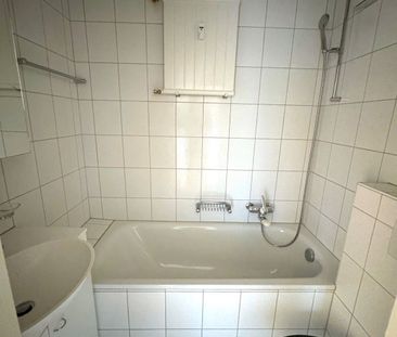 Rent a 1 room apartment in Luzern - Photo 4