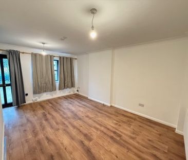 Claremont Road, Nottingham, NG5 - Photo 1