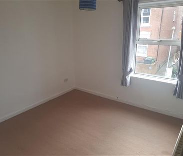 3 bedroom house to rent - Photo 2