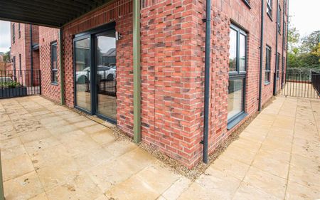 2 bedroom apartment to rent - Photo 5