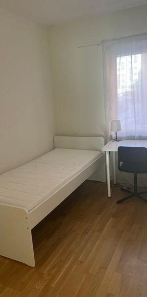 Studentvägen, Huddinge - Photo 1