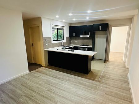 Home For Rent - Photo 5