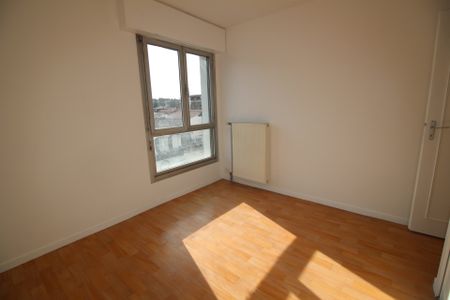 Location Appartement 2 pièces 44m² BAYONNE 64100 - Photo 3