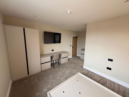 22 Mayfield Road Wallasey CH45 6TY - Photo 3