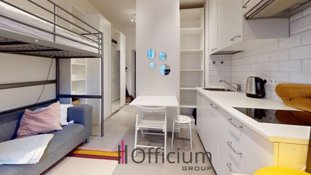 Kawalerka w kamienicy na Pradze Płd. - Photo 4