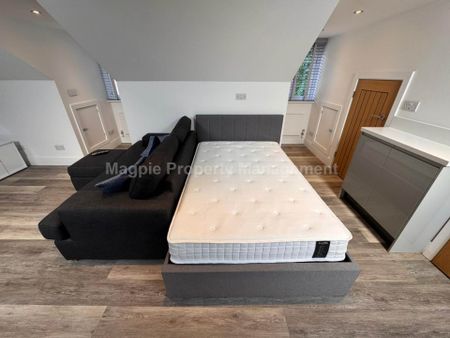 Price £950 pcm - Available 10/06/2026 - Furnished - Photo 3