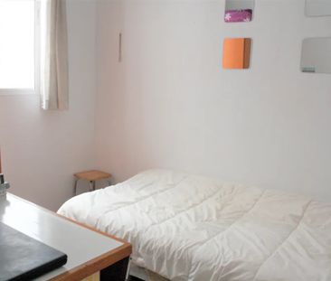 Calle Juan del Castillo, Sevilla, Andalusia 41003 - Photo 4