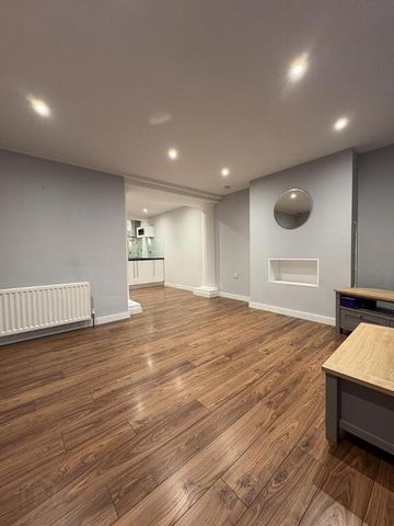 2a Killinchy Street, Comber, Newtownards, BT23 5AP - Photo 3