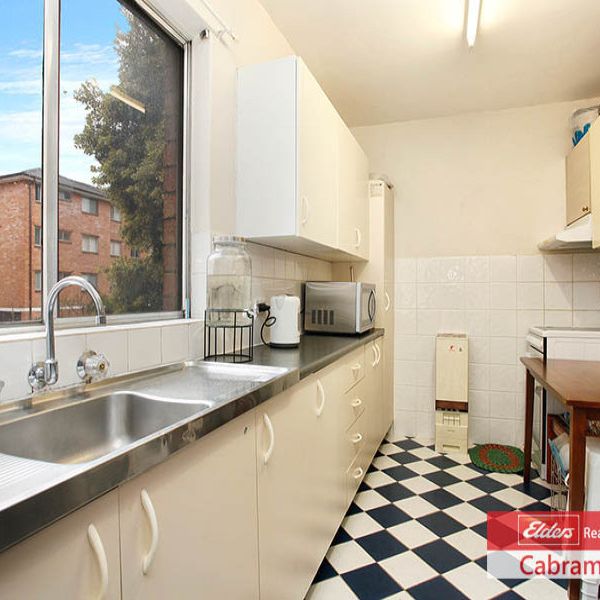 13/4-8 St Johns Road - Photo 1