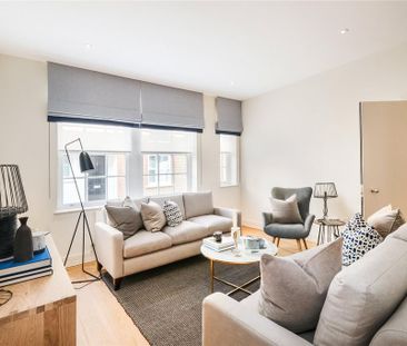 3 bedroom mews to rent - Photo 3